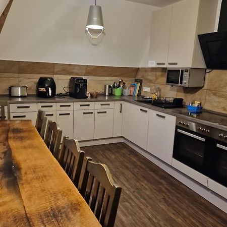 Victory Guesthouse - Handwerker Pension Bielefeld Kültér fotó