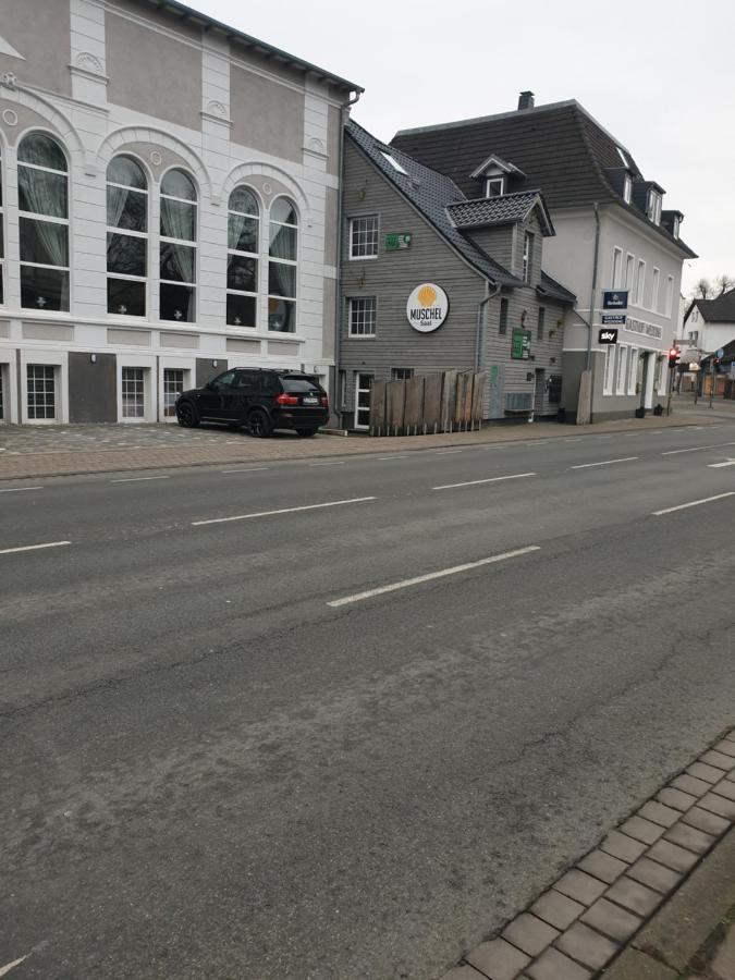 Victory Guesthouse - Handwerker Pension Bielefeld Kültér fotó