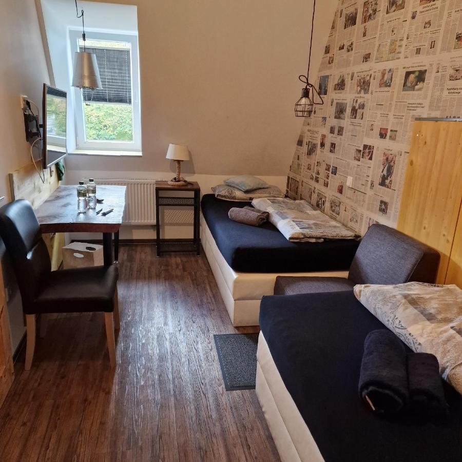 Victory Guesthouse - Handwerker Pension Bielefeld Kültér fotó