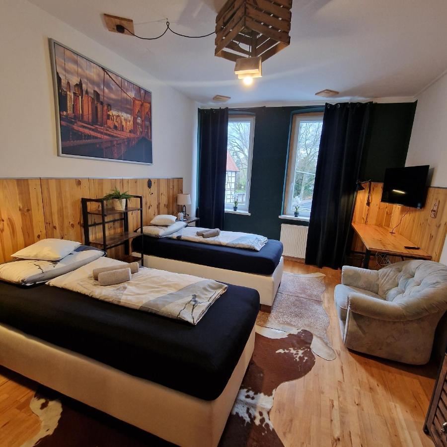 Victory Guesthouse - Handwerker Pension Bielefeld Kültér fotó