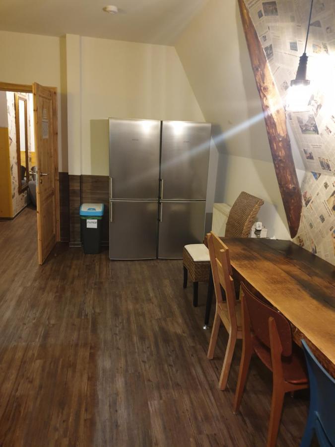 Victory Guesthouse - Handwerker Pension Bielefeld Kültér fotó
